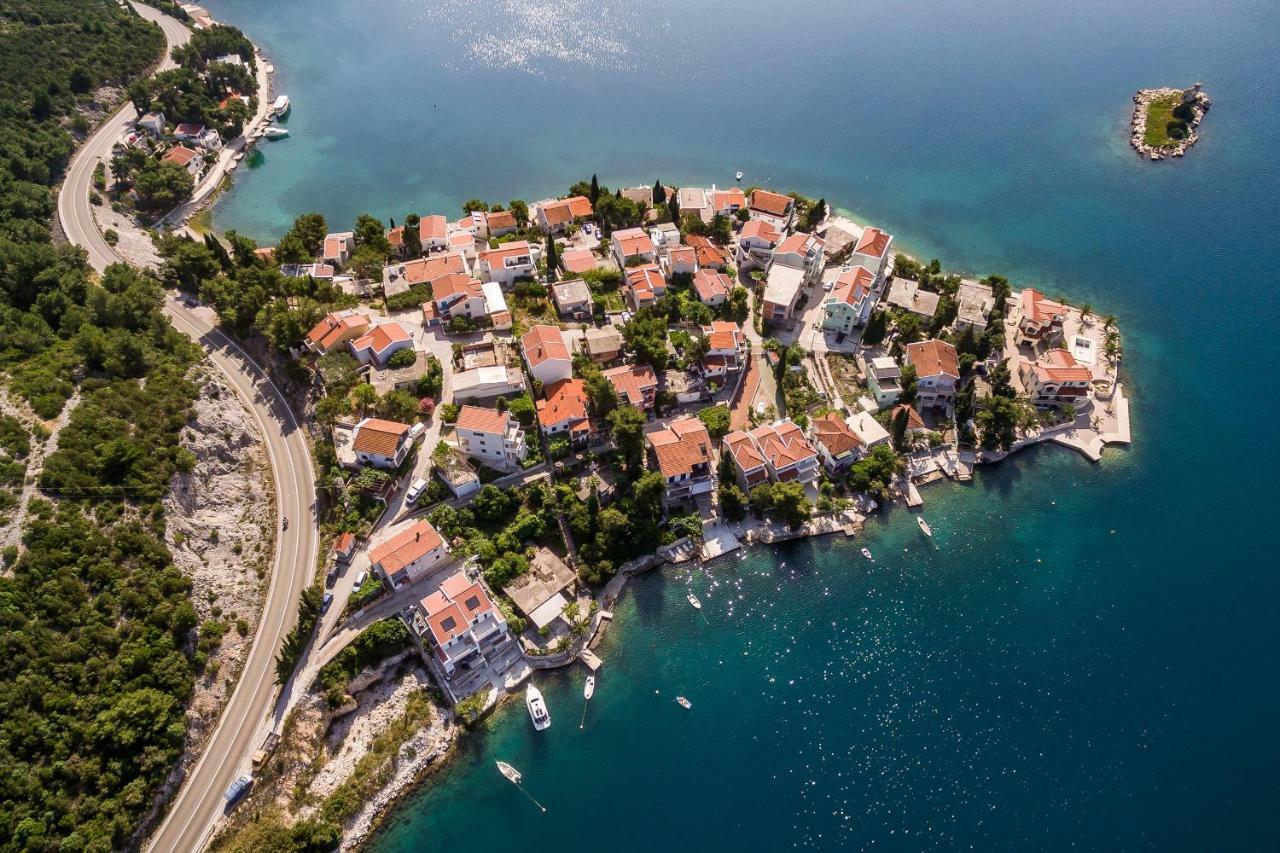 Apartmani Marina Klek Bagian luar foto