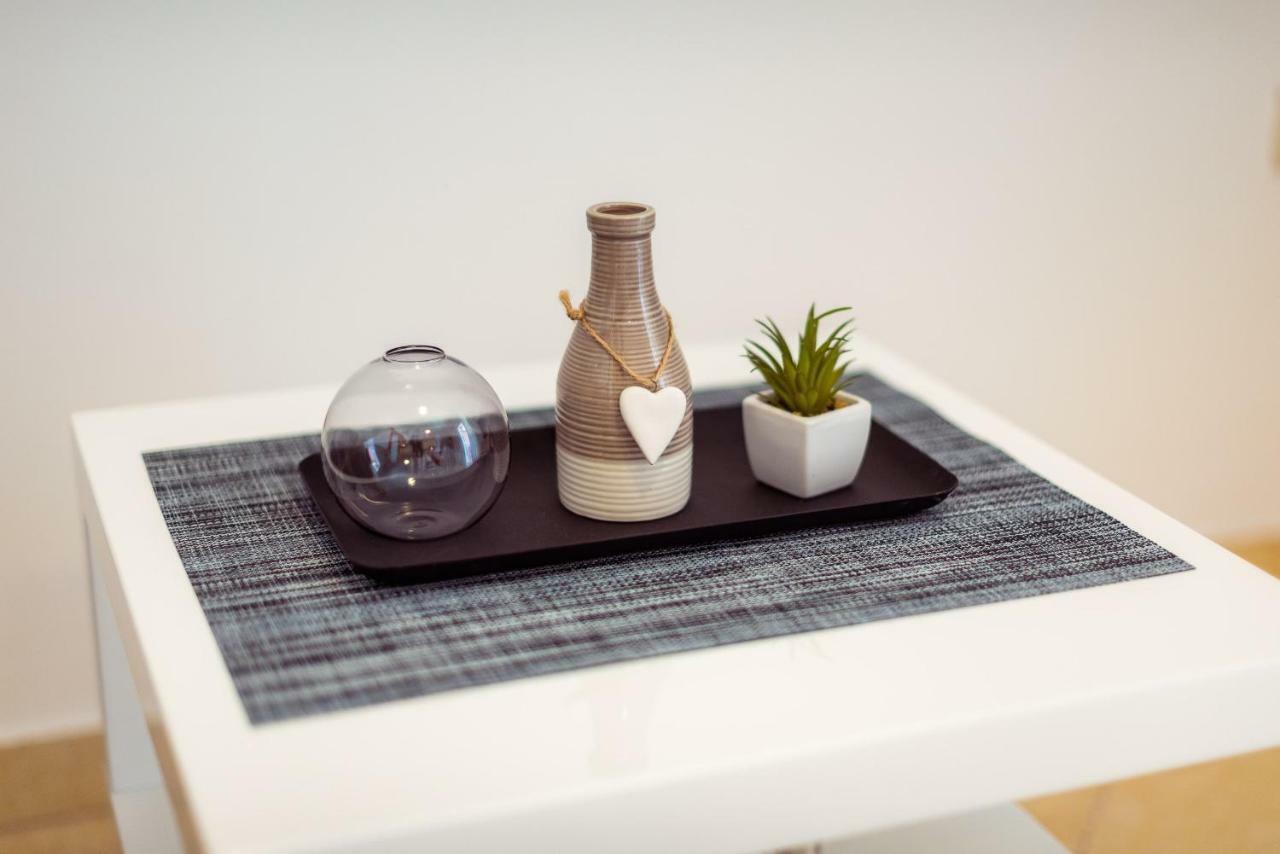 Apartmani Marina Klek Bagian luar foto